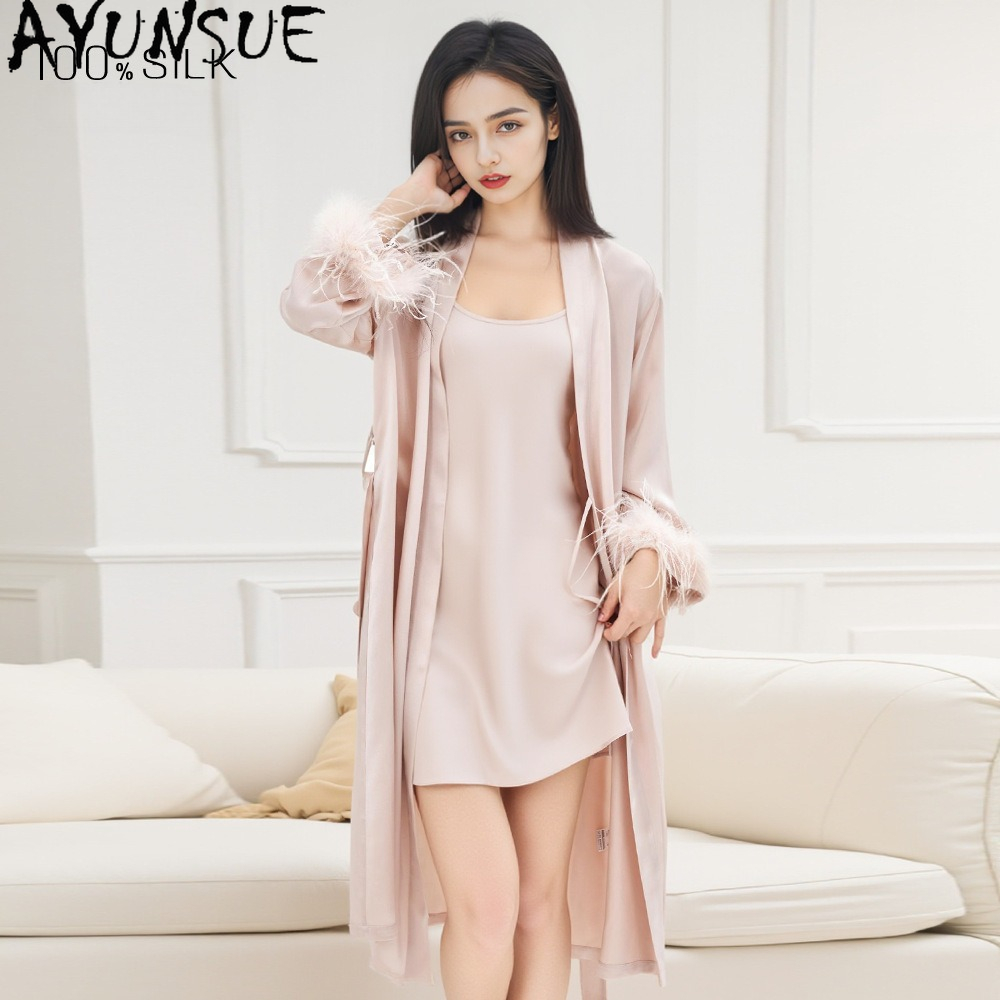 Summer House Clothing - AYUNSUE Jubah Sutra Murbei Asli 100%