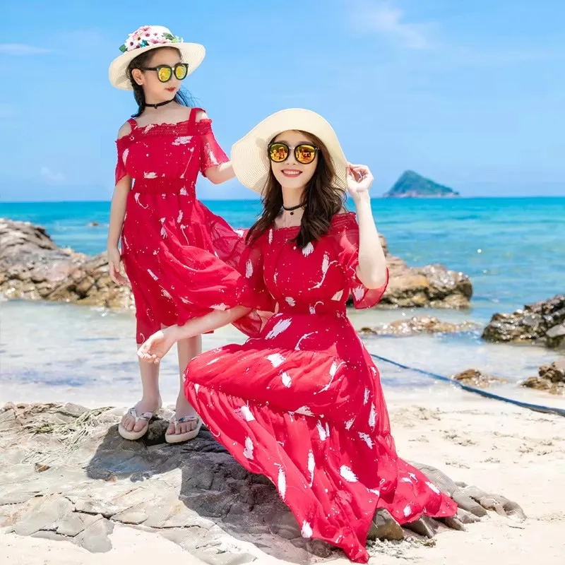 Tampilan Liburan Liburan Pakai - Summer Clothing Looks ulasan dan harga